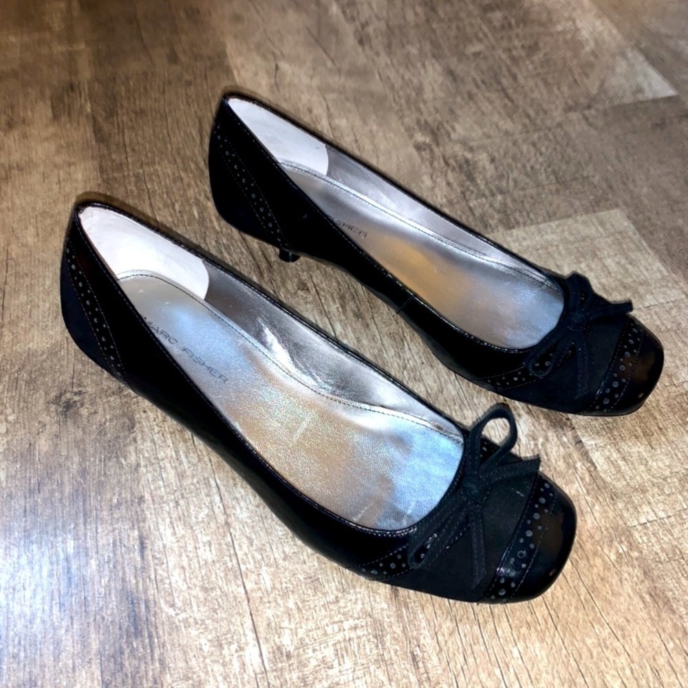 Womens Marc Fisher Low Black Heels Size 6.5